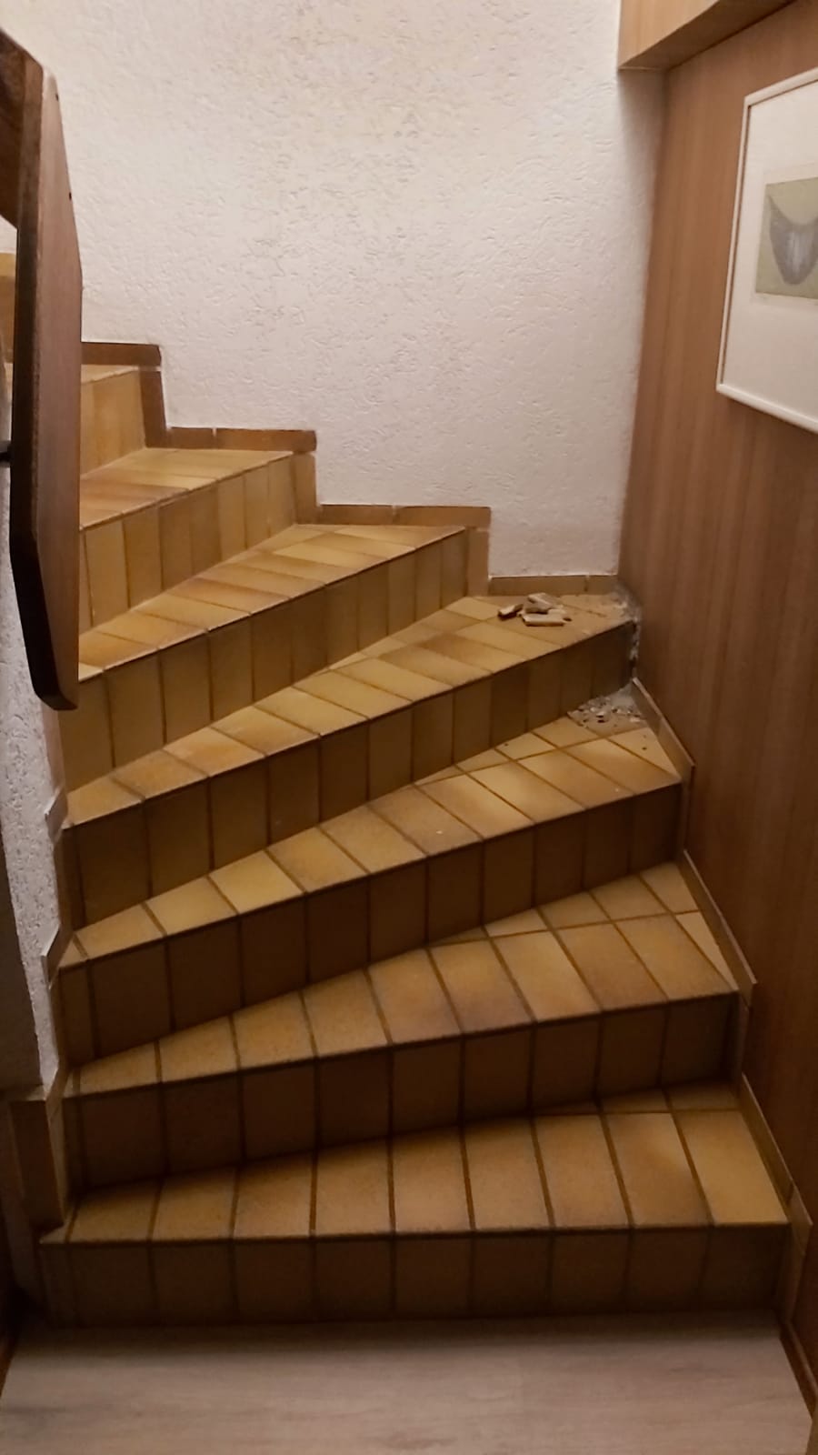Treppenstufen vorbereiten zur Renovierung